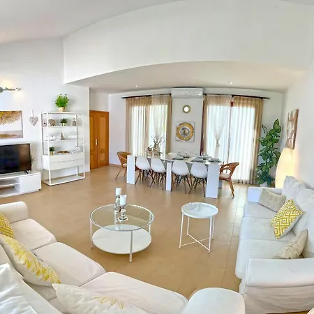 Villa Pinares De Monaco En Roche, Conil, Cadiz *