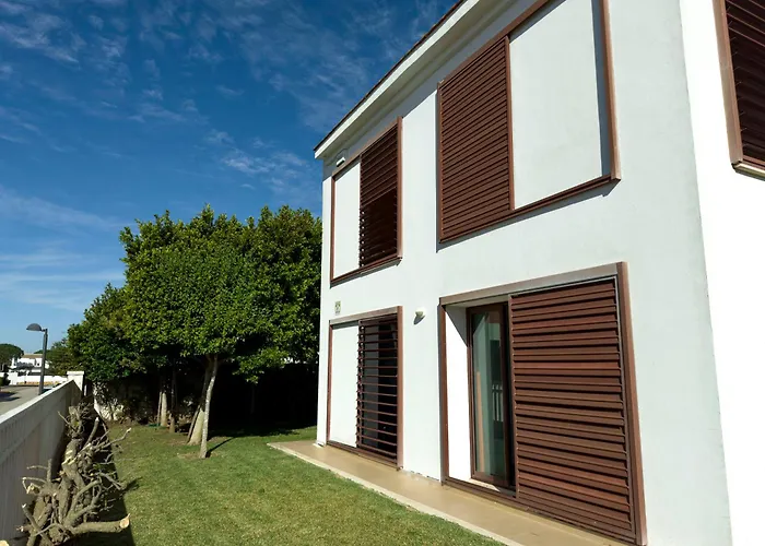 Pinares De Monaco En Roche, Conil, Cadiz *