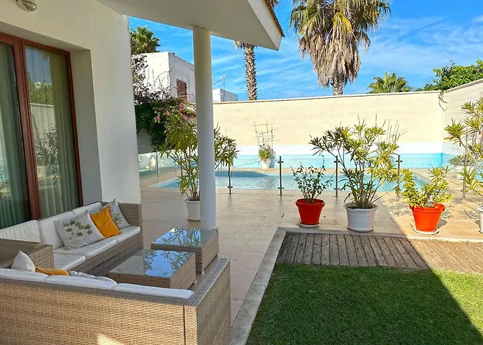 Villa Pinares De Monaco En Roche, Conil, Cadiz